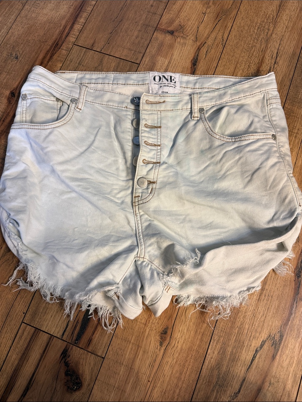 One Teaspoon White Button-Fly Frayed Denim Shorts